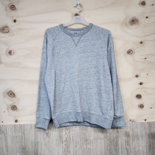 684) 유니클로 남성 기모 맨투맨