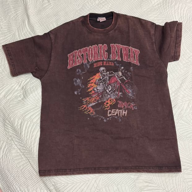 아웃스탠딩 빈티지 티셔츠