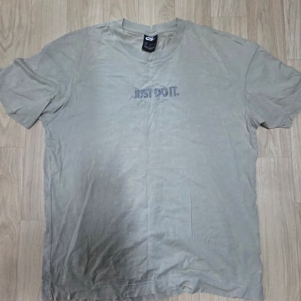 나이키 JUST DO IT 플리츠 워싱 반팔 티셔츠