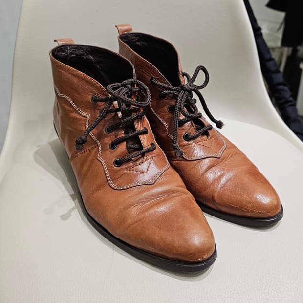 Japan 카멜 레더 앵클부츠