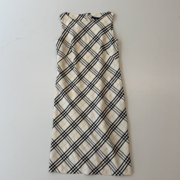 Burberry 버버리 런던 체크 슬리브리스 원피스 40