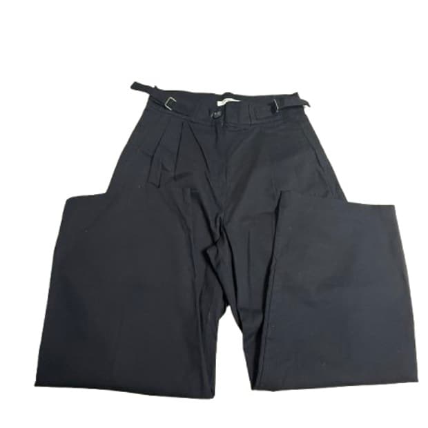 허리 포인트 바지