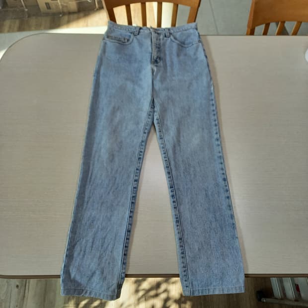 28 90's GUESS USA 일자진 연청 28-878