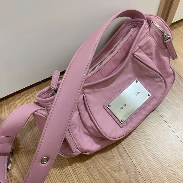 Matinkim 마뗑킴 마들렌 라운드 백 숄더백 핑크