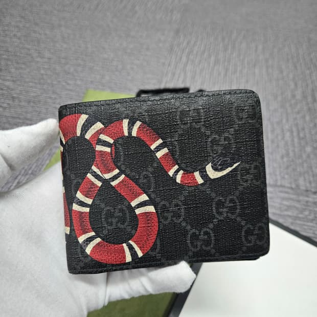 [특가][정품]구찌 킹스네이크 반지갑