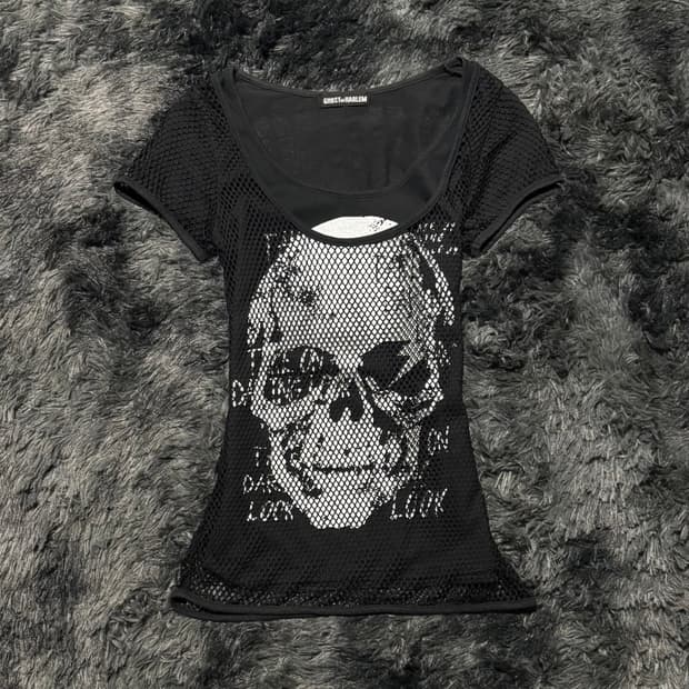 Ghost of Harlem 해골 그물디테일 레터링 반팔