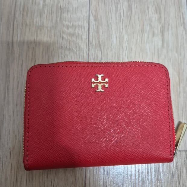 토리버치 레드 사피아노 반지갑