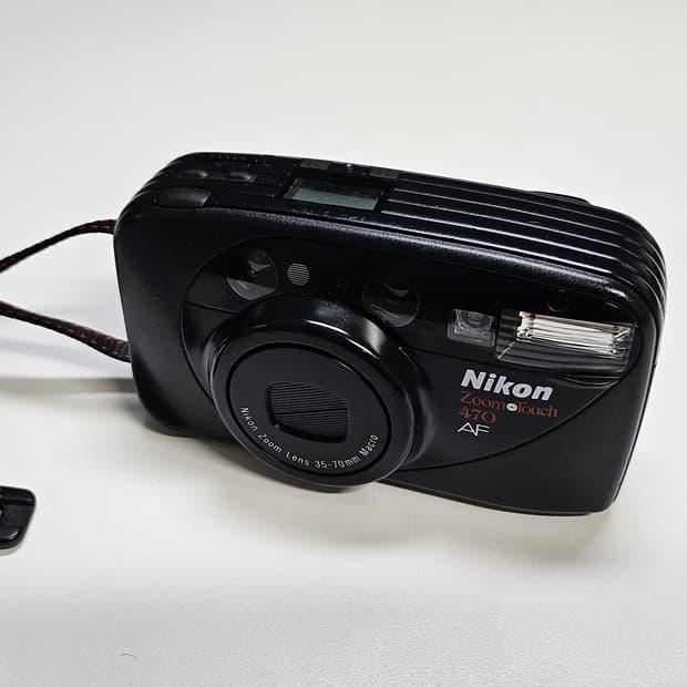 작례 스냅용 최강 니콘 AF 줌 터치 470 쿼츠 데이트 필름카메라 빈티