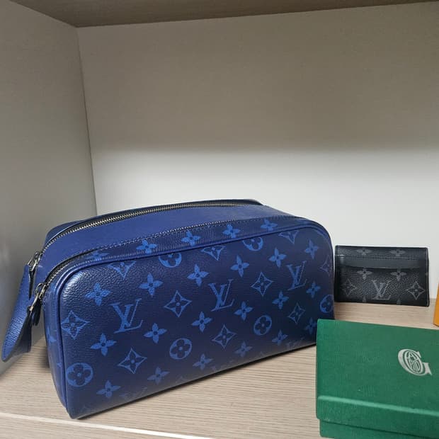 루이비통 돕키트 블루