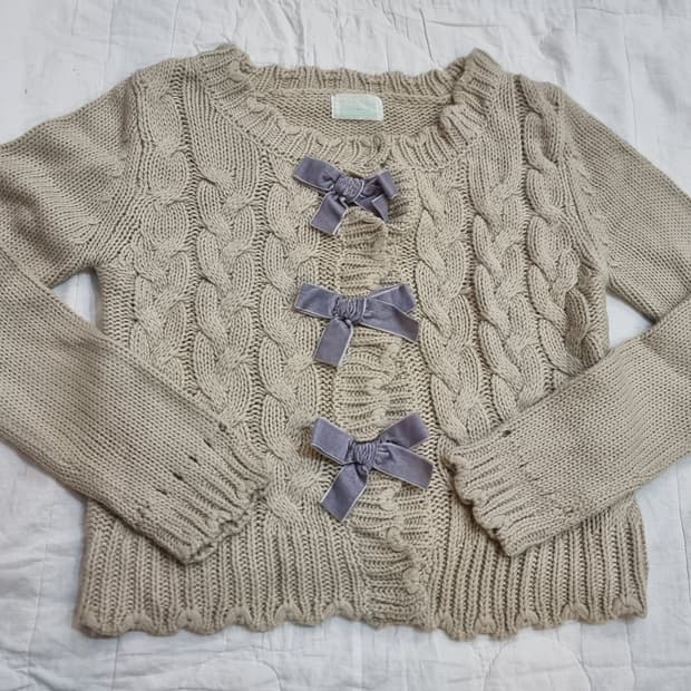 벨벳 리본 꽈배기 가디건