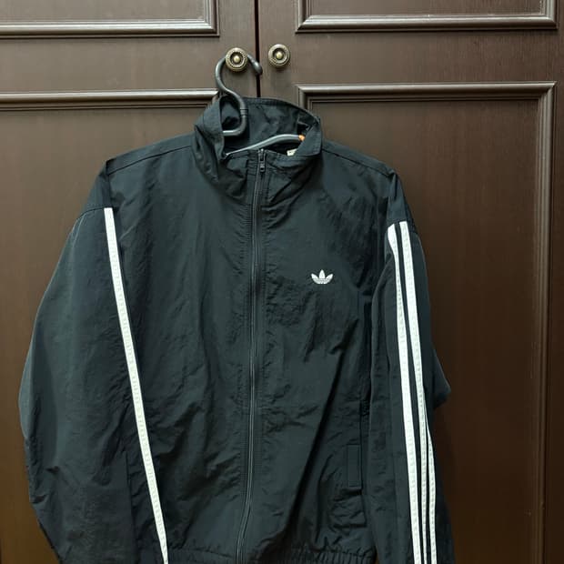 아디다스 빅로고 바람막이 자켓
