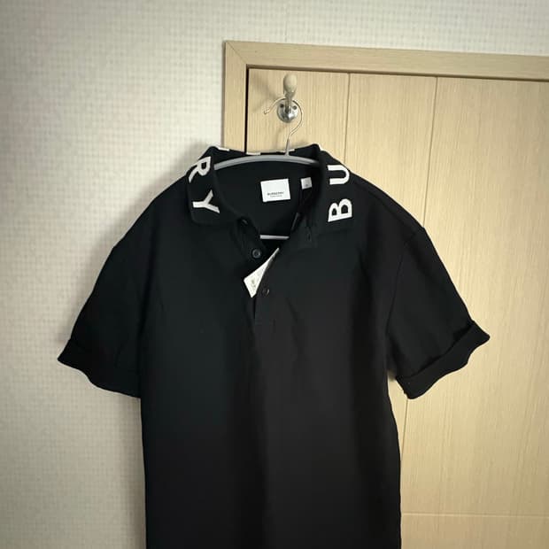 (정품) 버버리 라이랜드 블랙 반팔 카라티/pk티/폴로티