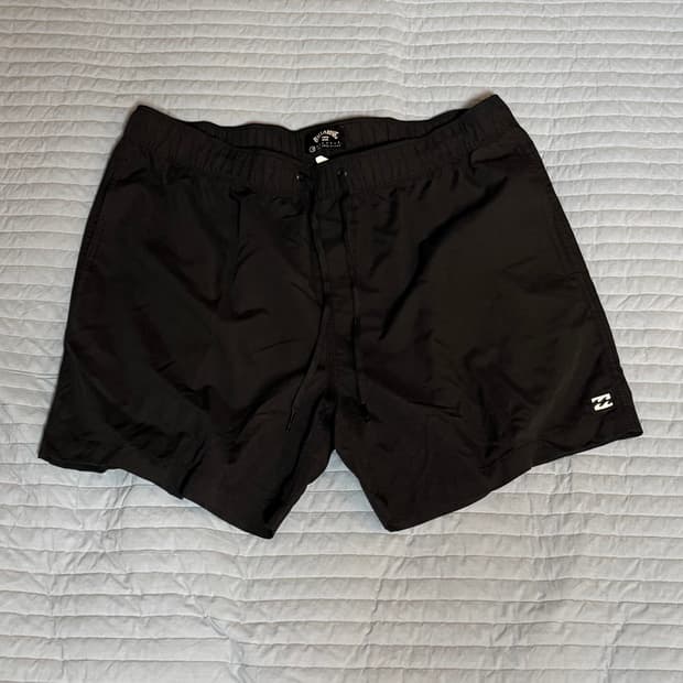 빌라봉 레이백 16 보드숏 블랙