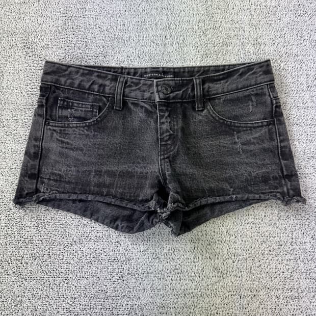 블랙 데님 숏팬츠