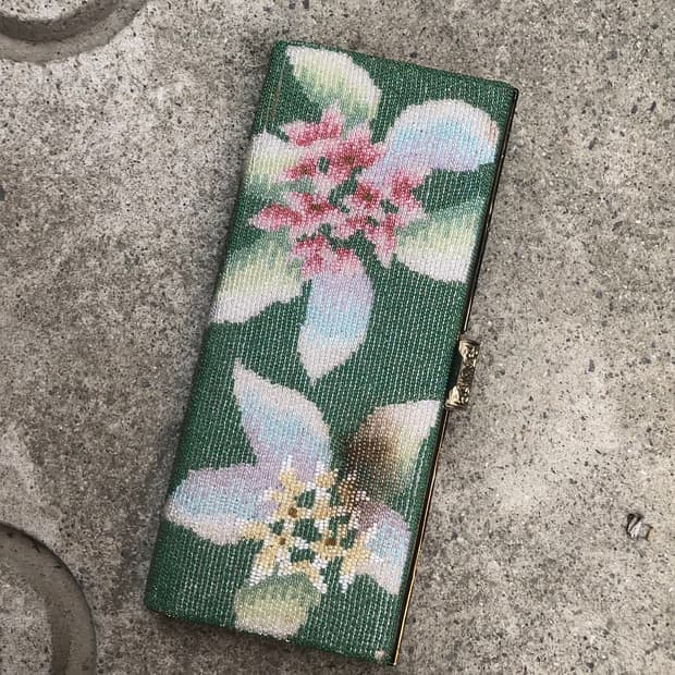green floral beaded long wallet
