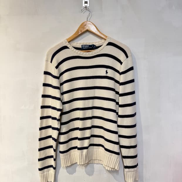 폴로 스트라이프 니트