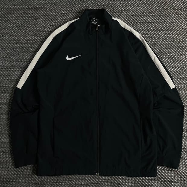 나이키 드라이핏 배색 바람막이 블랙o 3615