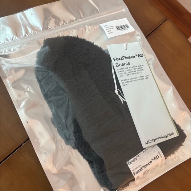 새티스파이 고스트/퍼지플리스 비니 판매합니다 새제품