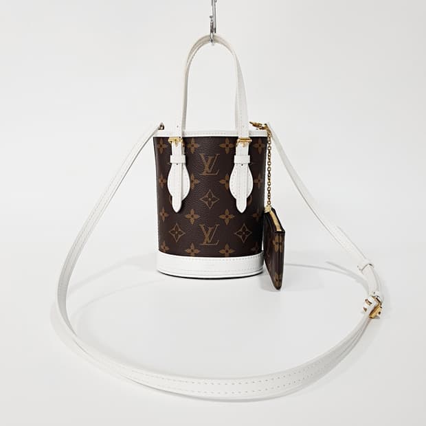 루이비통 M92663 모노그램 멀티 화이트 트루빌 토트백