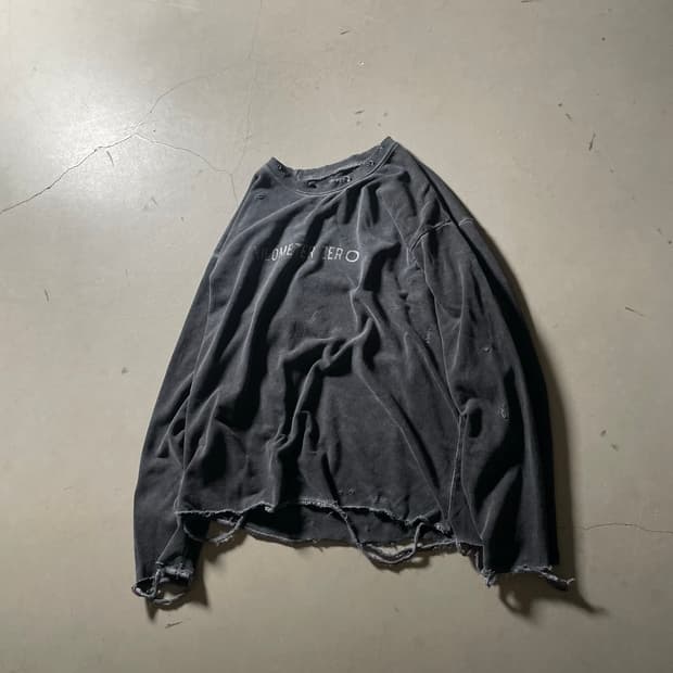 KZ ATELIER Distressed Knit Tee