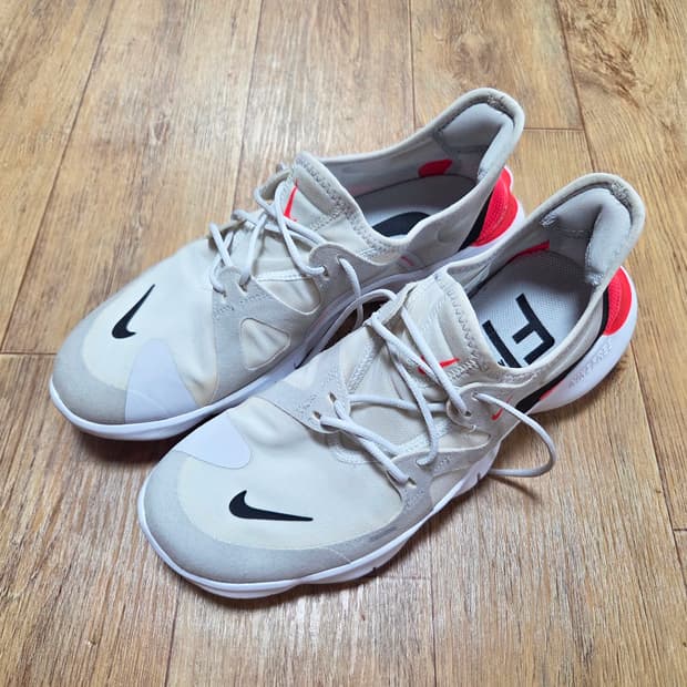 나이키(NIKE) 프리런 5.0 275