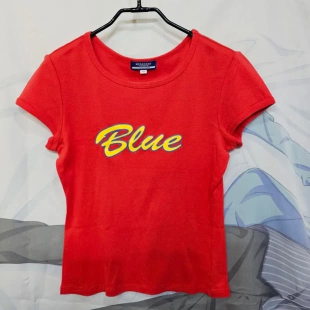 버버리 라운드셔츠