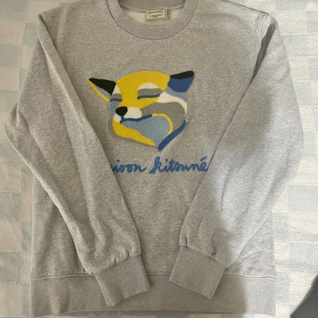 메종 키츠네 빅헤드 자수 그레이 맨투맨