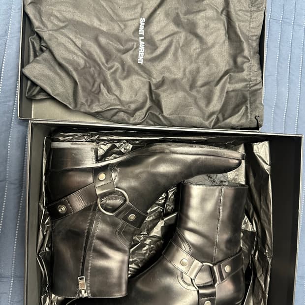 [판매] Saint Laurent 모터사이클 하네스 부츠 41사이즈