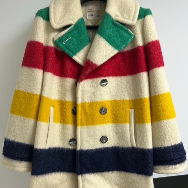 허드슨베이 빈티지 헤비울 코트