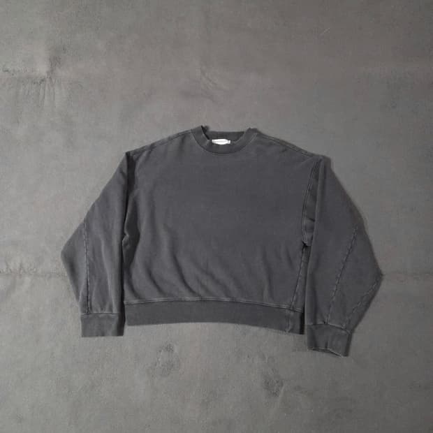 아모멘토 피그먼트 맨투맨 0