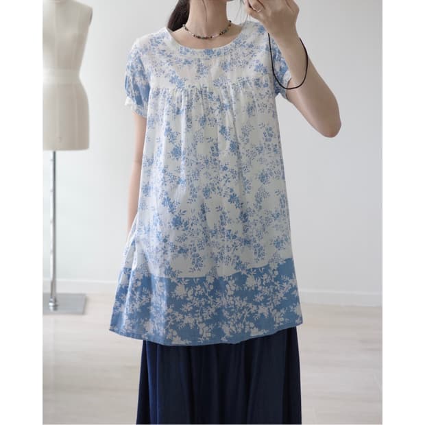 Pyumosso blue&white flower smock dress