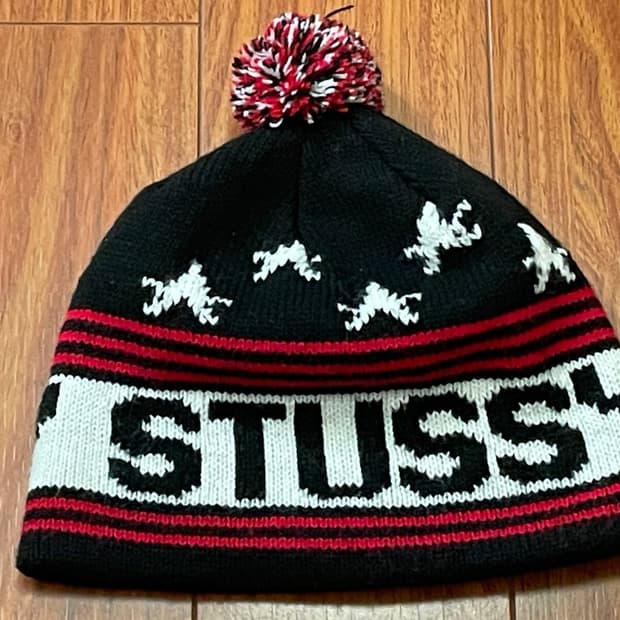 90s 빈티지 스투시 스타 패턴 폼폼 비니 블랙/레드