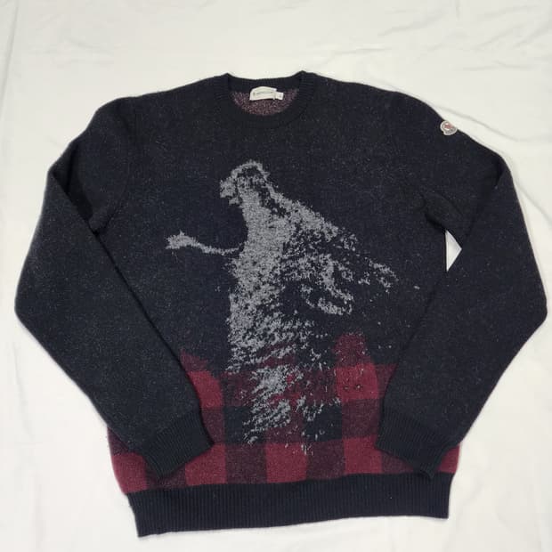 몽클레어 남성 울프 와펜 니트 스웨터