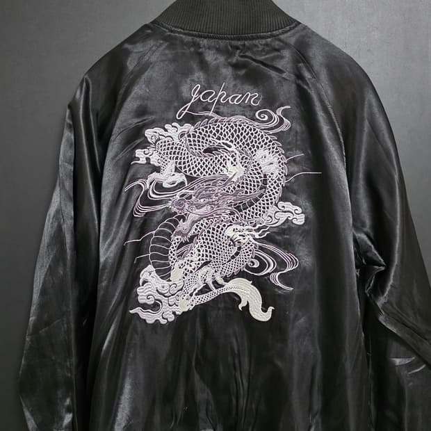 Studio hiro 리버시블 자수 스카쟌