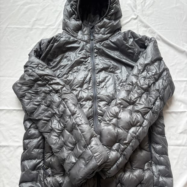 시에라디자인 하프돔 패딩 