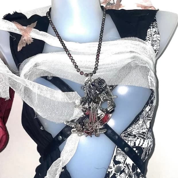 SEXPOT REVENGE 섹스팟리벤지 커스텀 목걸이 고스 오즈온 로리