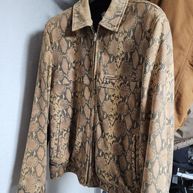 Stussy python club leather  jacket