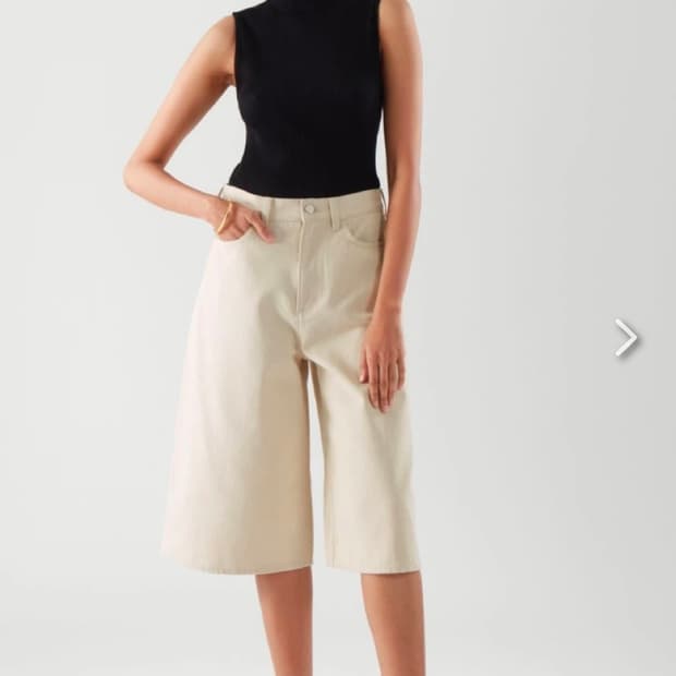 COS 코스 와이드레그 데님 큐롯