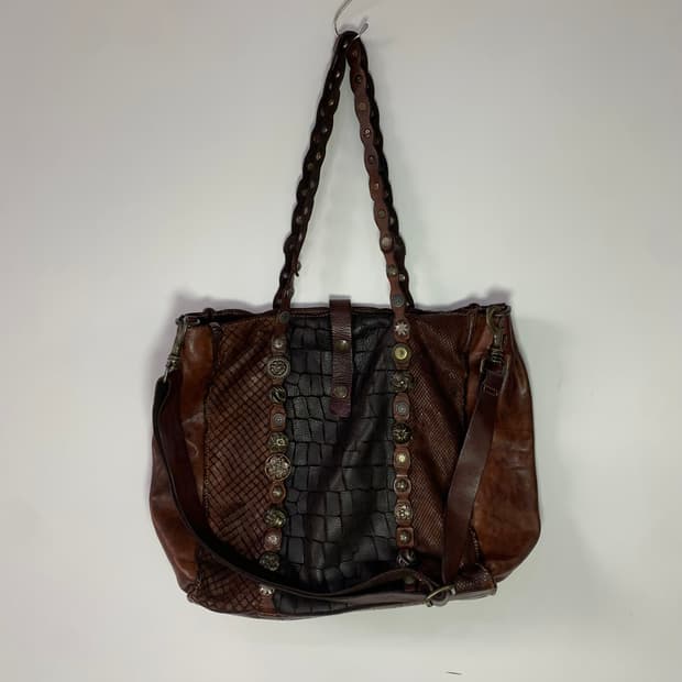 캄포마지 엠보싱 토트백