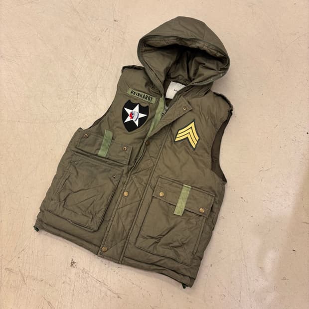 컬러비콘 패치워크 푸퍼 패딩 베스트