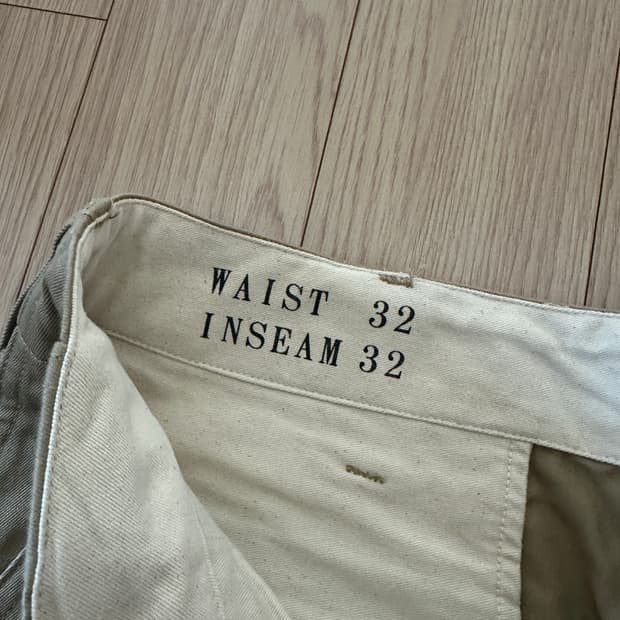 브론슨 1942 치노