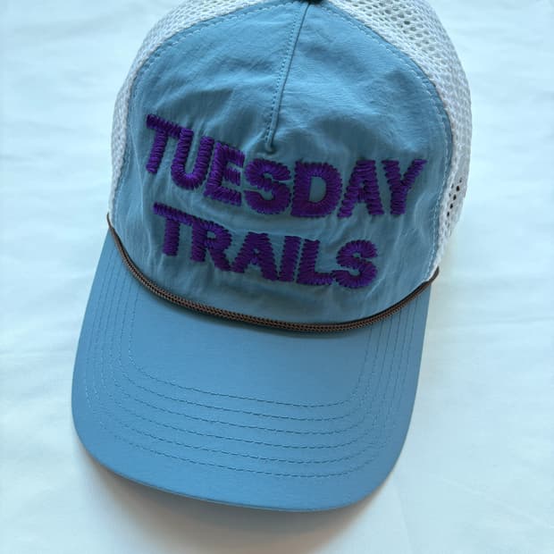 알렉스조노 tuesday trails