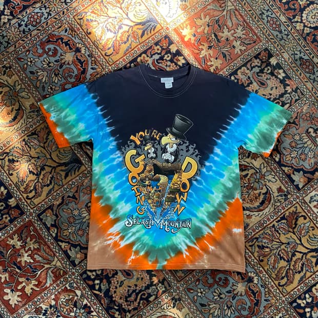 🌊USA made disneyland Tie-dyeing promo T