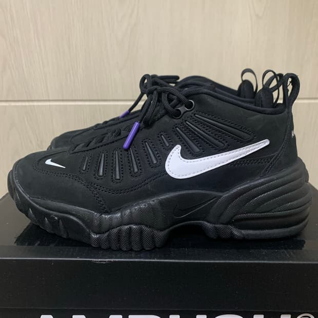 나이키 x 앰부쉬 에어 어저스트 포스 SP 블랙 앤 싸이킥 퍼플