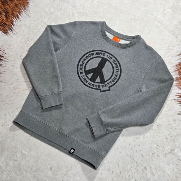 쓰리큐알 그레이 맨투맨