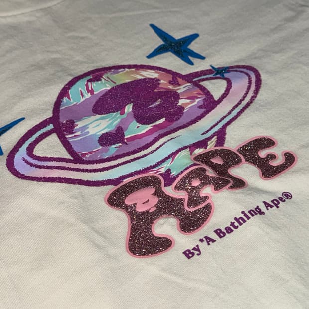 베이프 에이프 유니버스 티셔츠