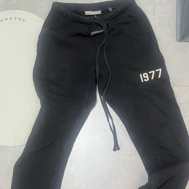 피어오브갓 에센셜 1977 스웨트 팬츠 아이언 s