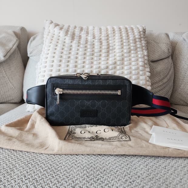 미사용품 구찌 소프트 GG 수프림 벨트백 블랙