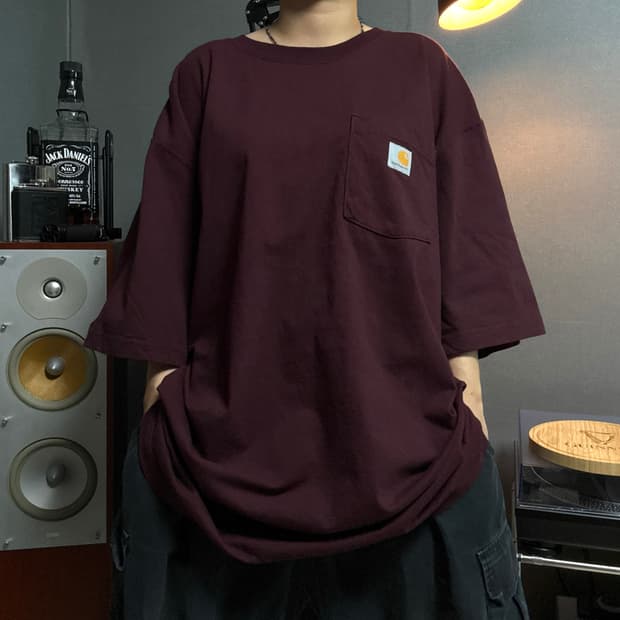 칼하트 포켓반팔
