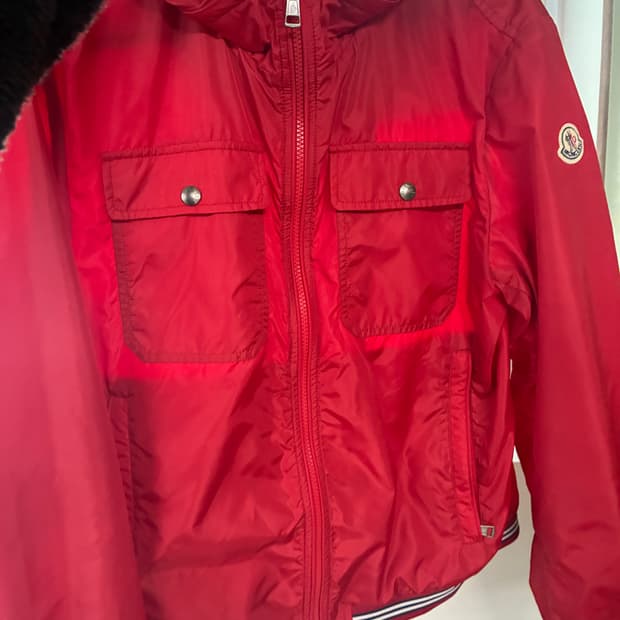 몽클레어 매장 정품 후드 자켓